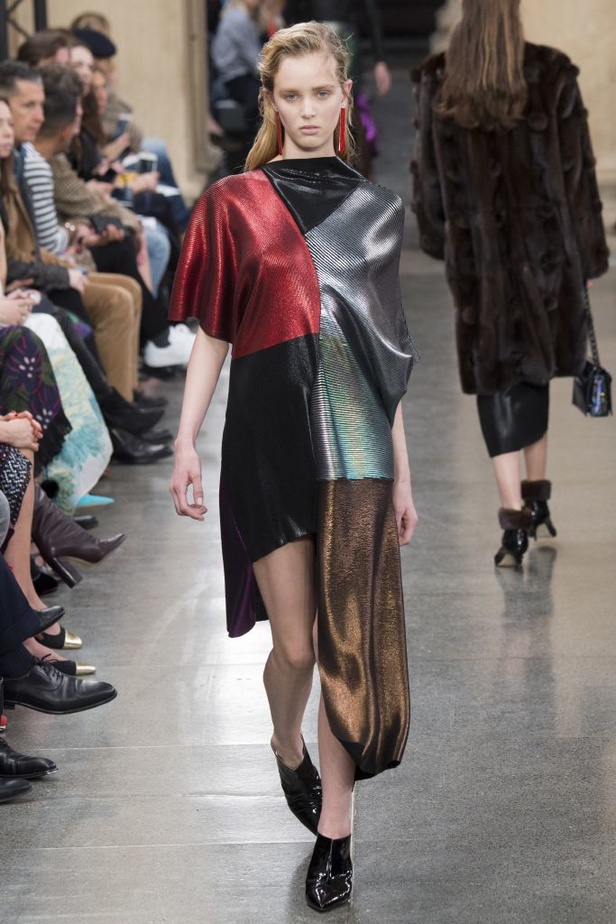 مجموعة كريستوفر كاين للألبسة الجاهزة لخريف و شتاء 2017