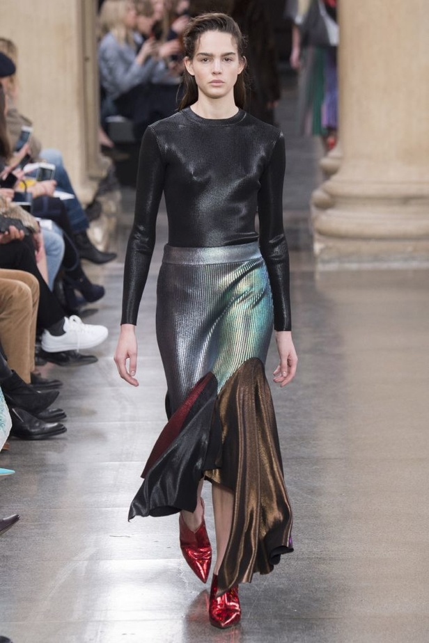 مجموعة كريستوفر كاين للألبسة الجاهزة لخريف و شتاء 2017