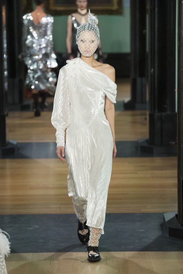 مجموعة Erdem  للألبسة الجاهزة لخريف و شتاء 2018