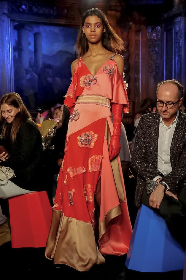 عرض ازياء بيتر بيلوتو لموسم خريف وشتاء 2018