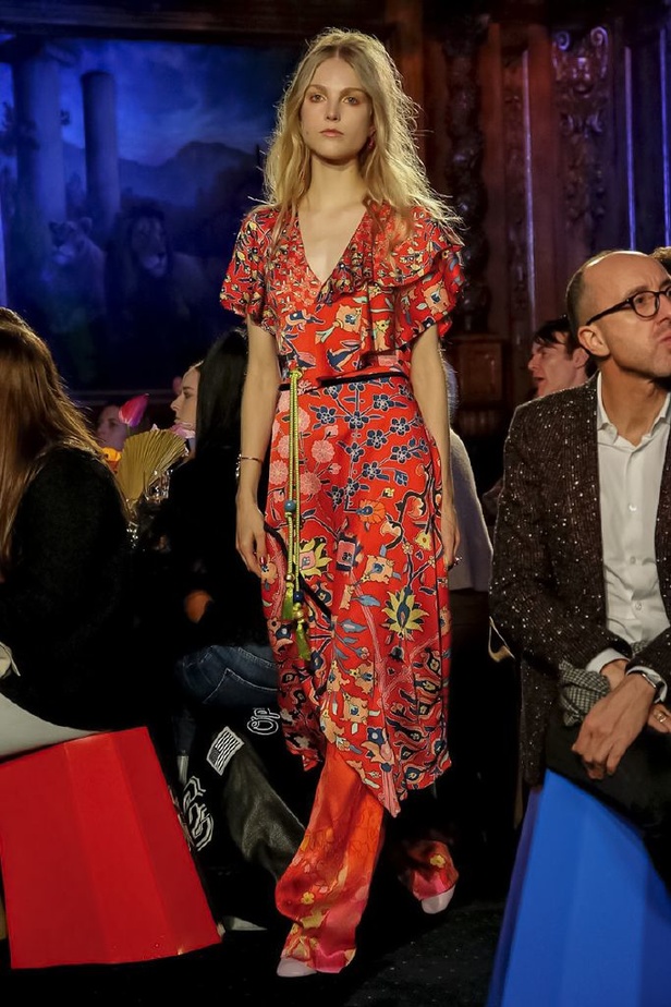 عرض ازياء بيتر بيلوتو لموسم خريف وشتاء 2018