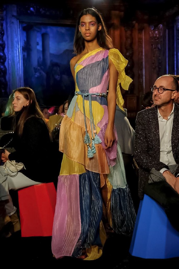 عرض ازياء بيتر بيلوتو لموسم خريف وشتاء 2018