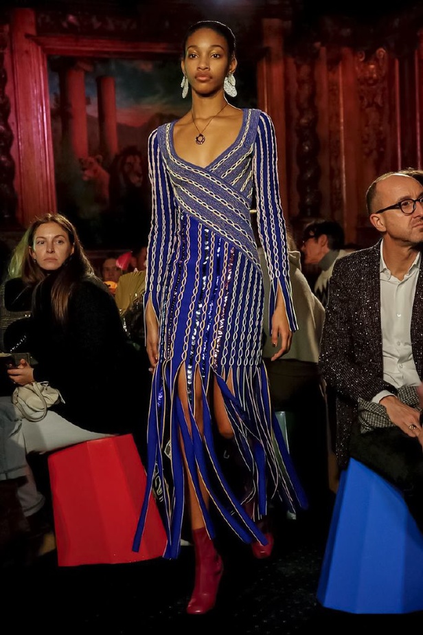 عرض ازياء بيتر بيلوتو لموسم خريف وشتاء 2018