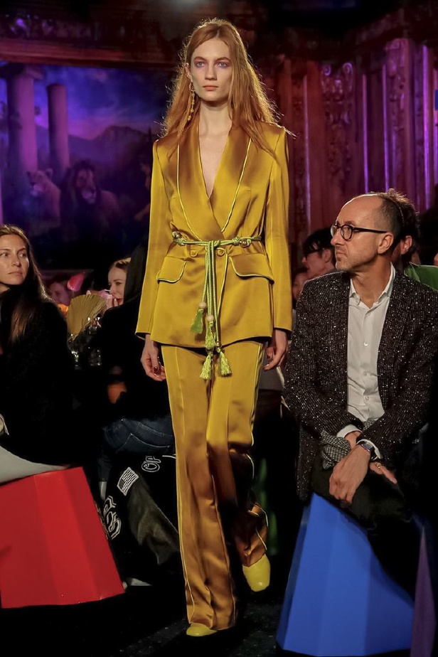 عرض ازياء بيتر بيلوتو لموسم خريف وشتاء 2018