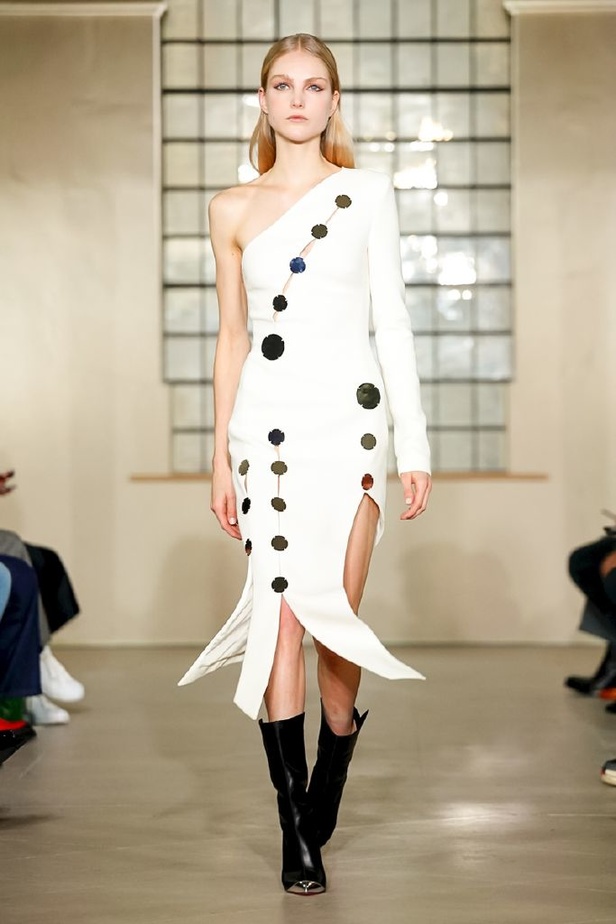 عرض ازياء دايفيد كوما لخريف وشتاء 2018