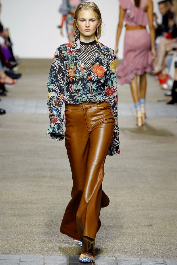 مجموعة "هاوس اوف هولاند" لربيع وصيف 2017