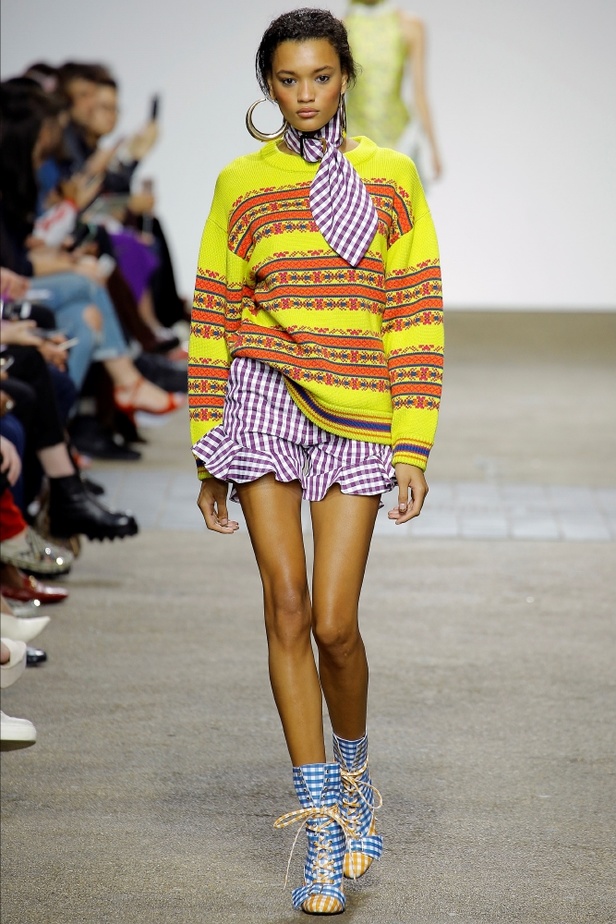 مجموعة "هاوس اوف هولاند" لربيع وصيف 2017