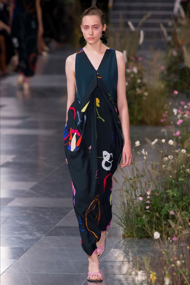 عرض أزياء "بول سميث" لموسم ربيع وصيف 2017