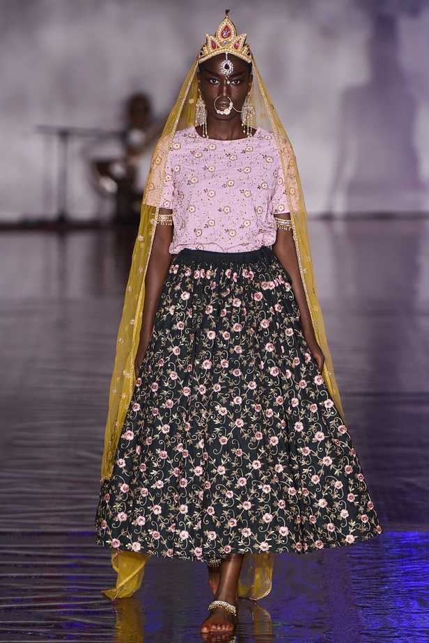 مجموعة اشيش لموسم ربيع وصيف 2017