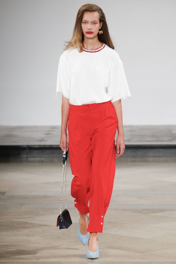 مجموعة Mother of Pearl  لربيع وصيف 2017