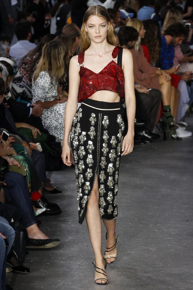 مجموعة No.21 لربيع وصيف 2018