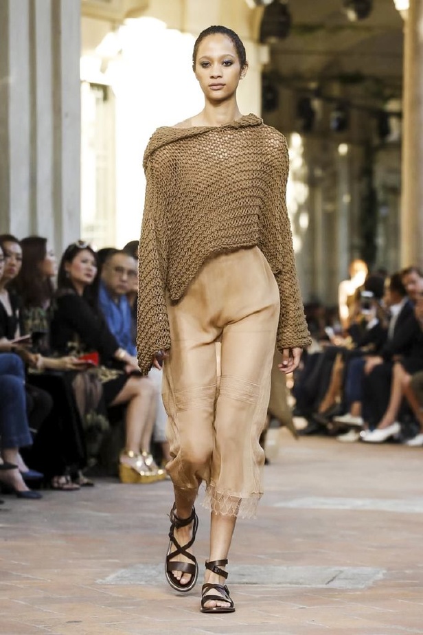 مجموعة "ألبيرتا فيريتي" لموسم ربيع وصيف 2018