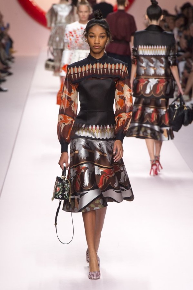 مجموعة Fendi لربيع وصيف 2019