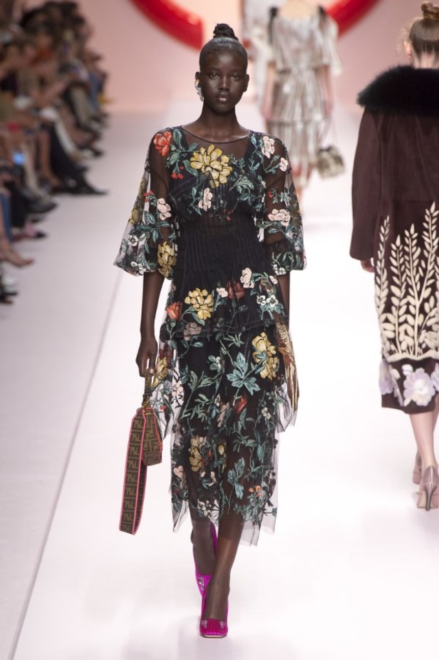 مجموعة Fendi لربيع وصيف 2019