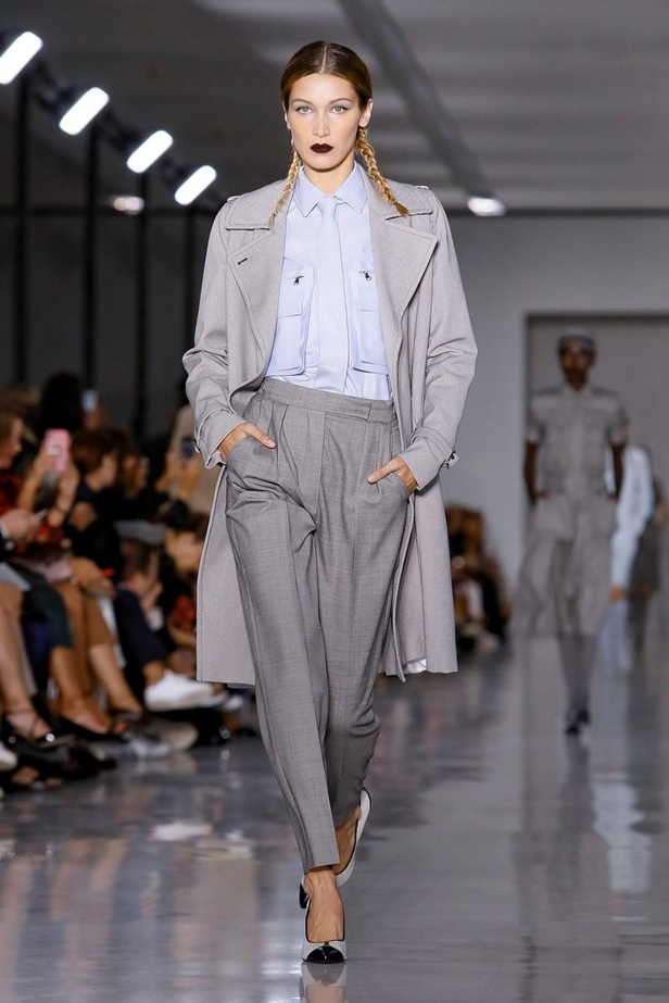 اسبوع الموضة في ميلان 2019 مجموعة MAX MARA للالبسة الجاهزة في ميلان لربيع وصيف 2020