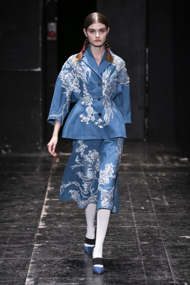 اسبوع الموضة في ميلان 2019 مجموعة أزياء ANTONIO MARRAS الجاهزة لربيع وصيف 2020