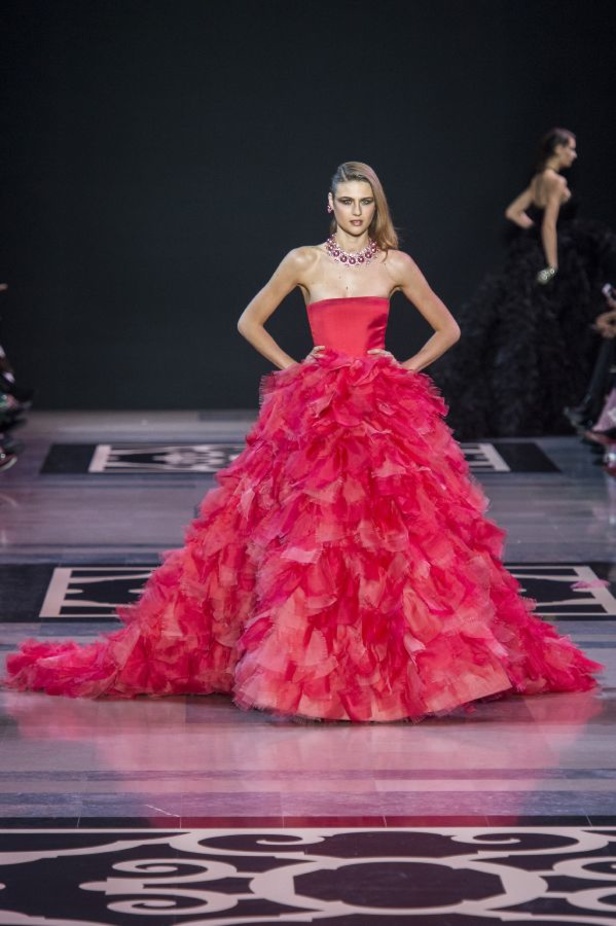 مجموعة جورج حبيقة للأزياء الراقية لربيع وصيف 2019