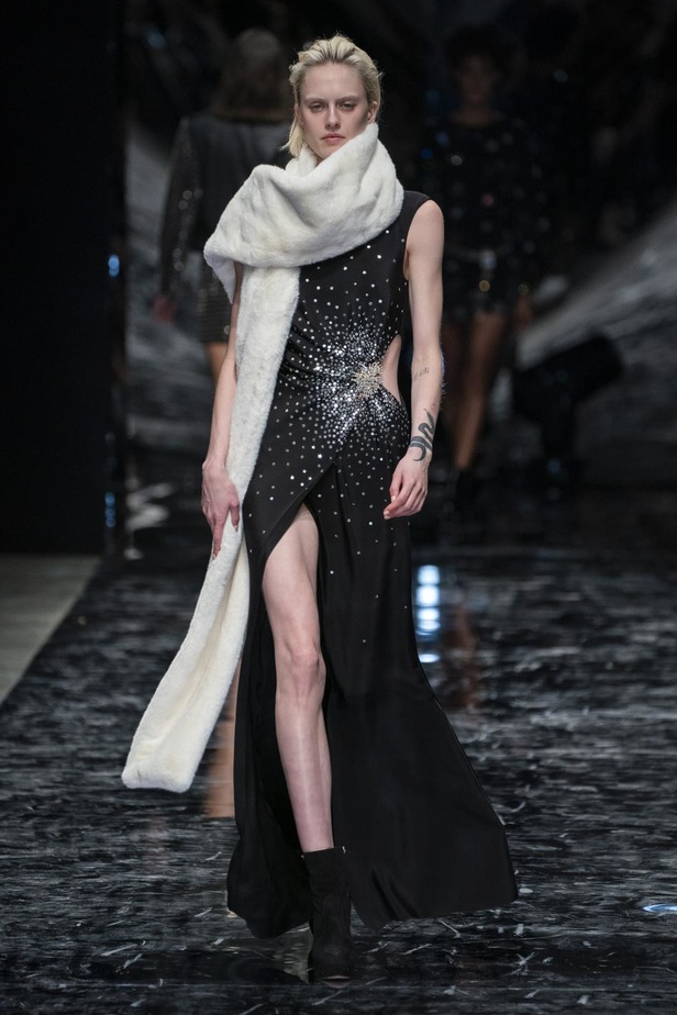 مجموعة Azzaro لربيع وصيف 2019