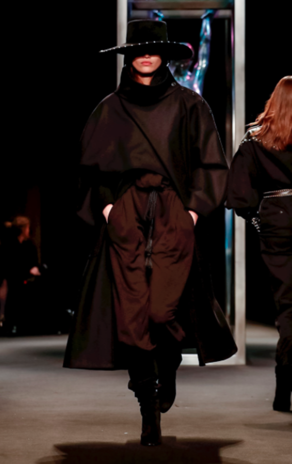 مجموعة Alberta Ferretti لخريف وشتاء ٢٠١٨ !