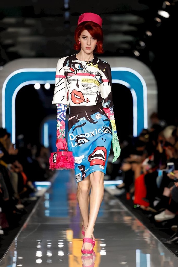 عرض ازياء موسكينو لخريف وشتاء 2018