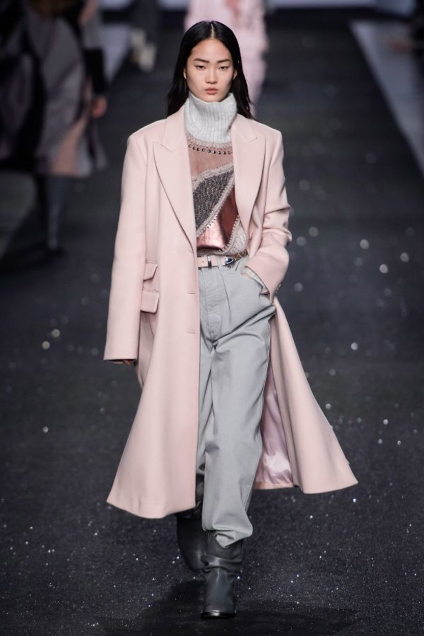 مجموعة Alberta Ferretti للألبسة الجاهزة لخريف 2019