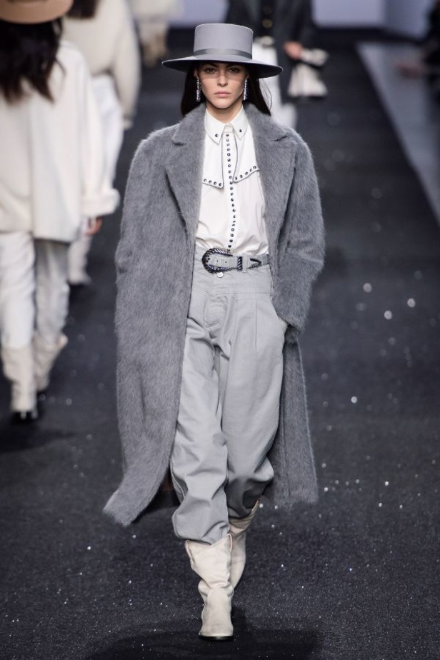 مجموعة Alberta Ferretti للألبسة الجاهزة لخريف 2019