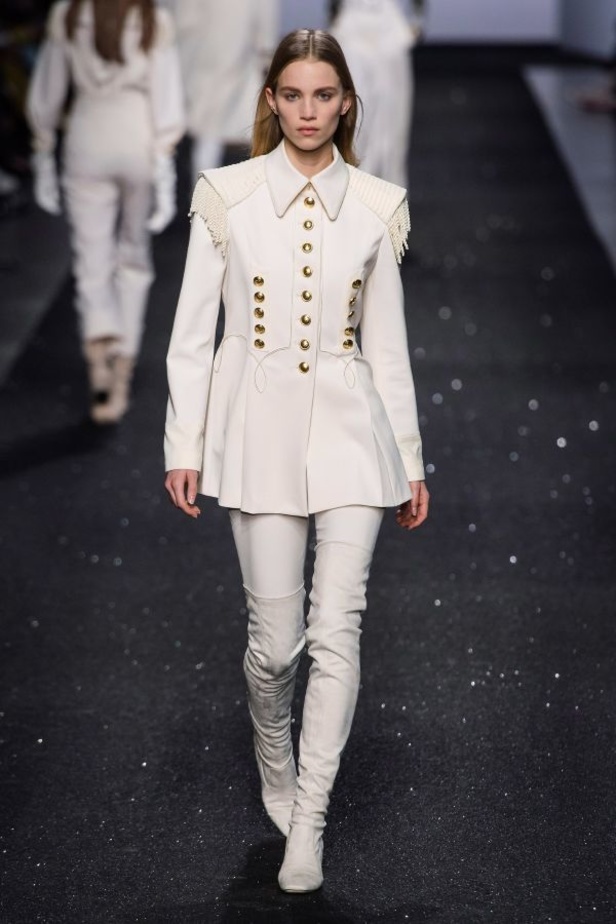 مجموعة Alberta Ferretti للألبسة الجاهزة لخريف 2019