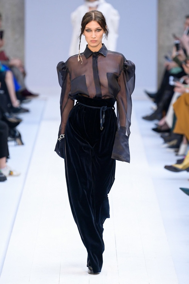 مجموعة ماكس مارا من اسبوع الموضة في ميلانو لخريف وشتاء 2020-2021 