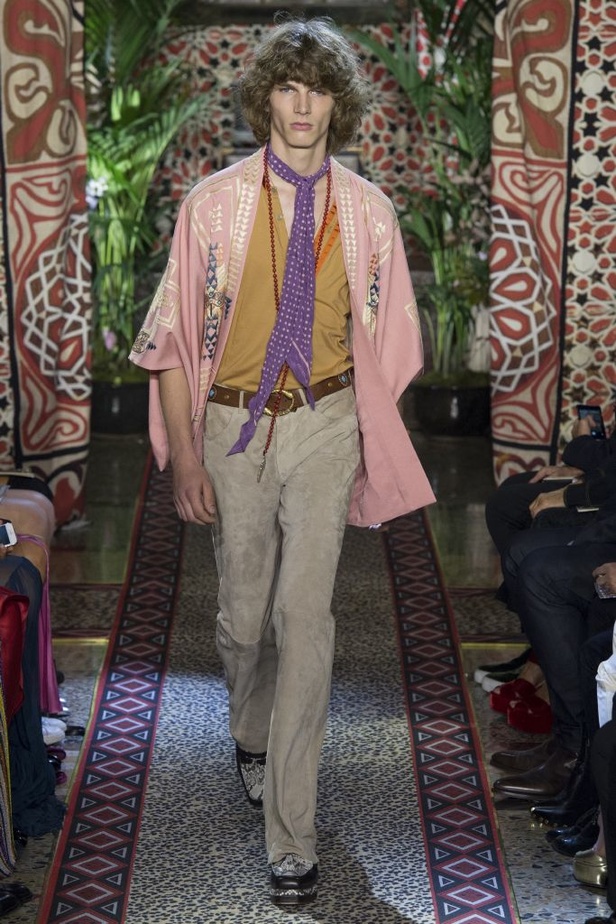 مجموعة Roberto Cavalli لربيع وصيف 2017