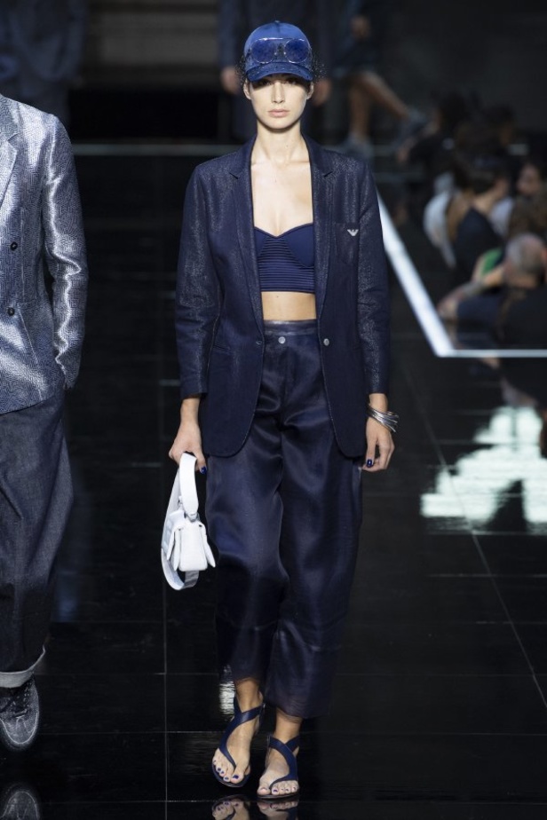 مجموعة Emporio Armani لربيع وصيف ٢٠١٩ !