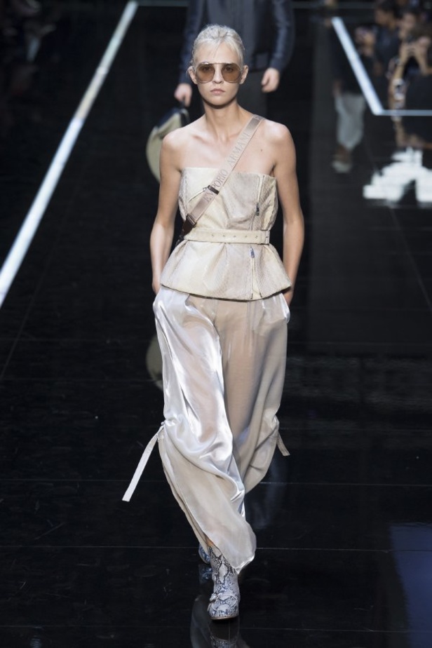 مجموعة Emporio Armani لربيع وصيف ٢٠١٩ !