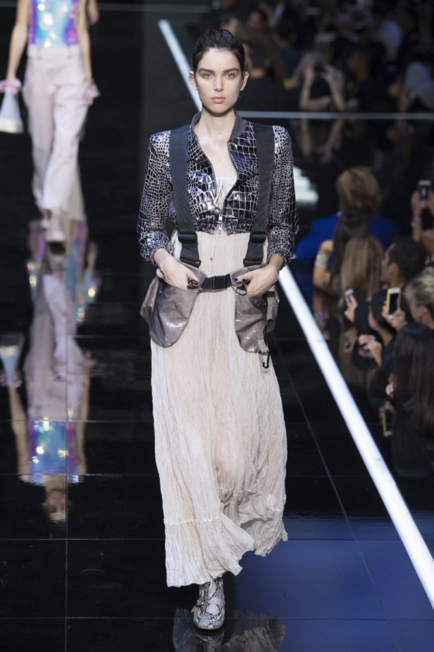 مجموعة Emporio Armani لربيع وصيف ٢٠١٩ !