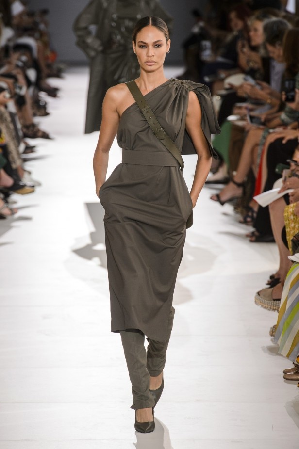 مجموعة Max Mara لربيع وصيف 2019