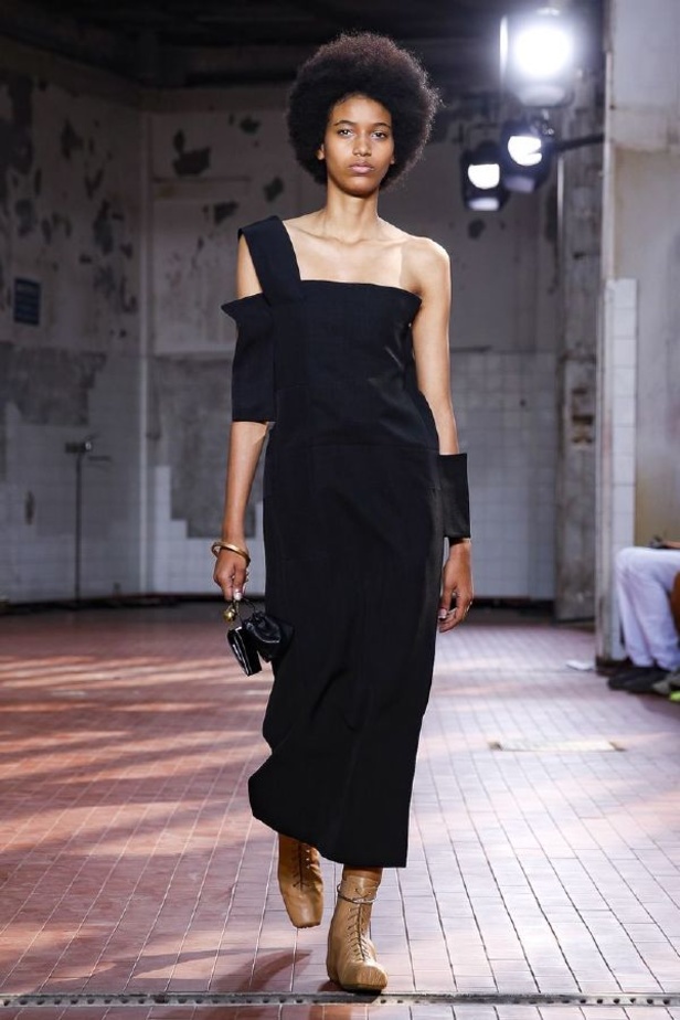 مجموعة جيل ساندر لموسم ربيع وصيف 2019