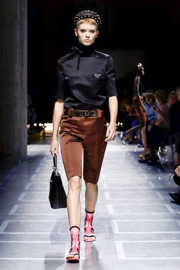 مجموعة برادا لموسم ربيع وصيف 2019