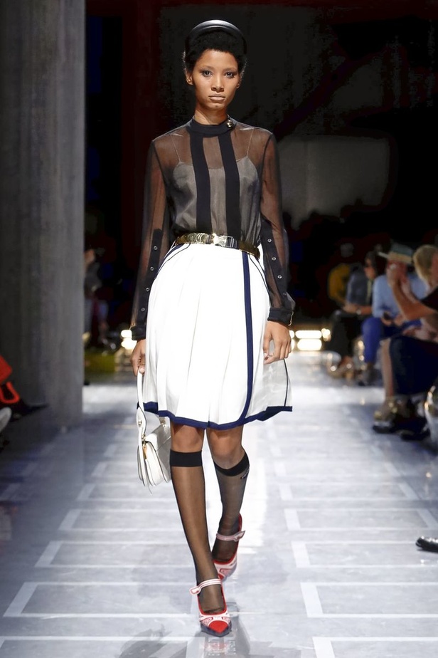 مجموعة برادا لموسم ربيع وصيف 2019