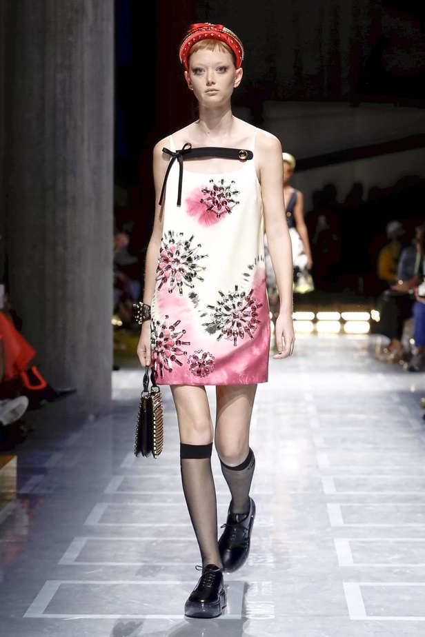 مجموعة برادا لموسم ربيع وصيف 2019