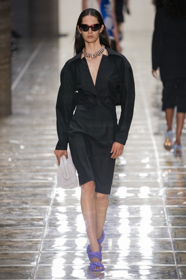 حرفية وإبداع في مجموعة Bottega Veneta لربيع وصيف 2020