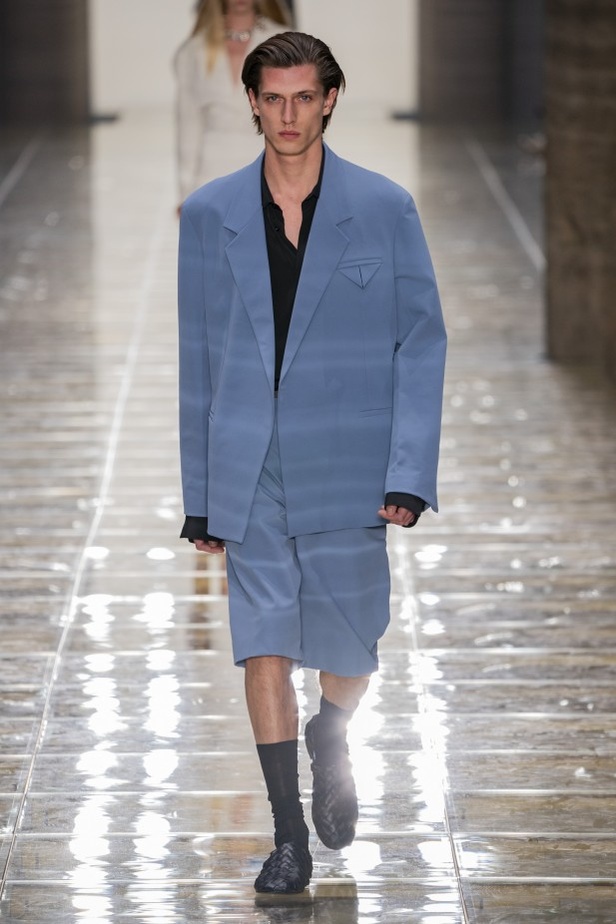 حرفية وإبداع في مجموعة Bottega Veneta لربيع وصيف 2020