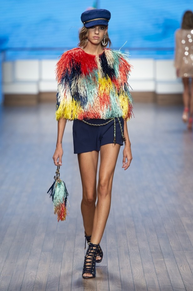 سافري الى عالم الرحلات البحرية مع مجموعة Elisabetta Franchi لربيع وصيف 2020