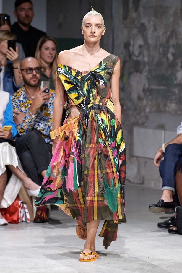 أسبوع الموضة في ميلانو 2019 مجموعة أزياء marni الجاهزة لربيع وصيف 2020