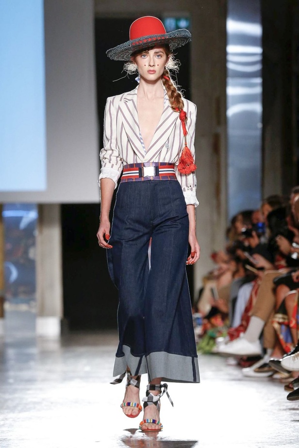 اسبوع الموضة في ميلان 2019 أزياء  STELLA JEAN الجاهزة لربيع وصيف 2020