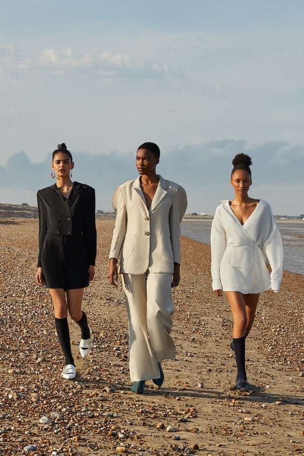 عرض ازياء OSMAN لربيع وصيف 2021 من اسبوع لندن للموضة