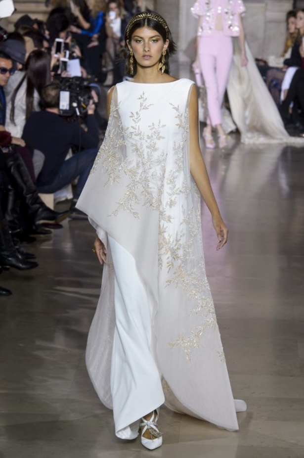 عرض ازياء جروج حقيبة لربيع وصيف 2018