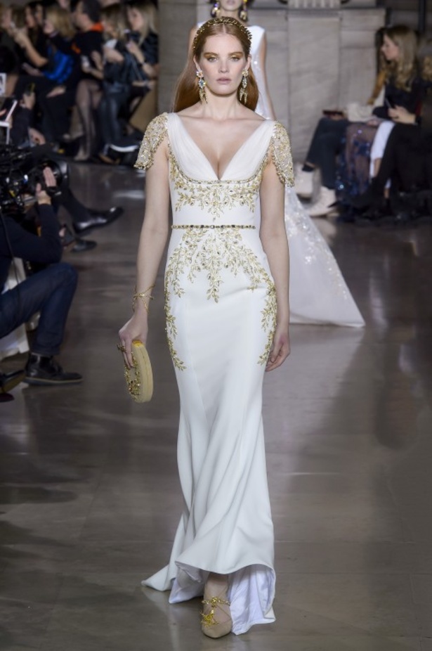 عرض ازياء جروج حقيبة لربيع وصيف 2018