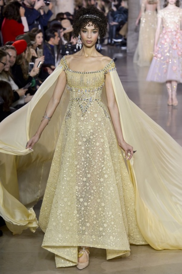 عرض ازياء جروج حقيبة لربيع وصيف 2018