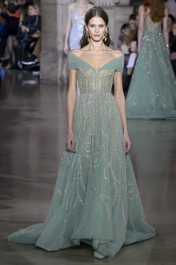 عرض ازياء جروج حقيبة لربيع وصيف 2018