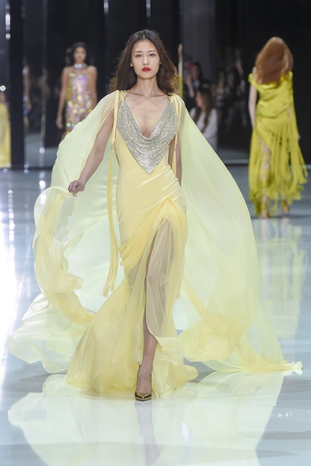 عرض ازياء رالف وروسو هوت كوتور ربيع 2018