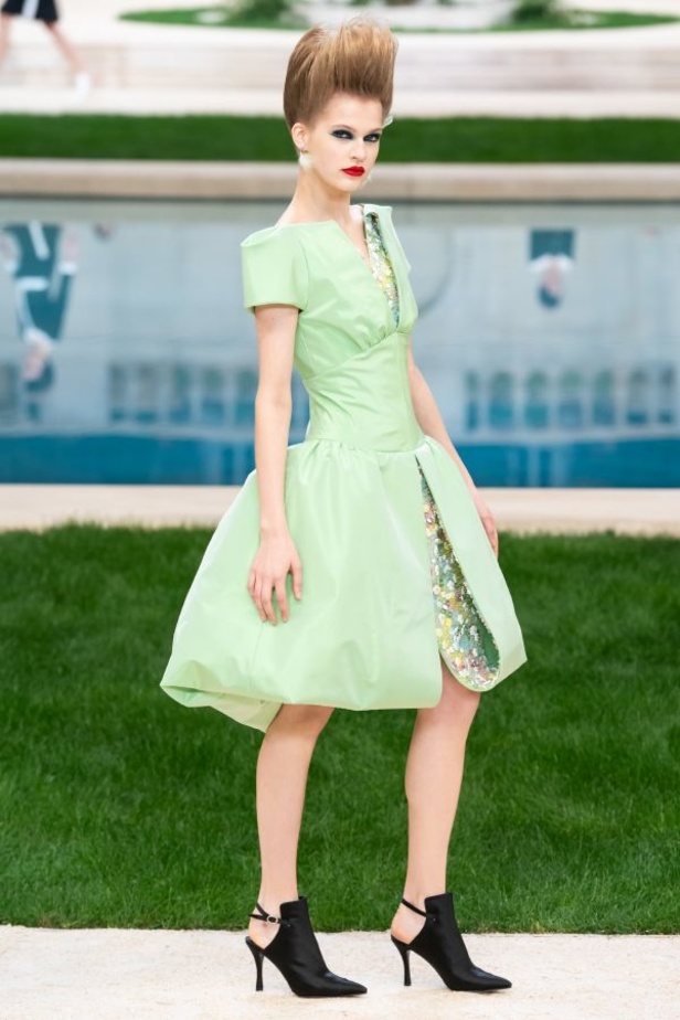 عرض "شانيل" Chanel لربيع وصيف 2019 للهوت كوتور !