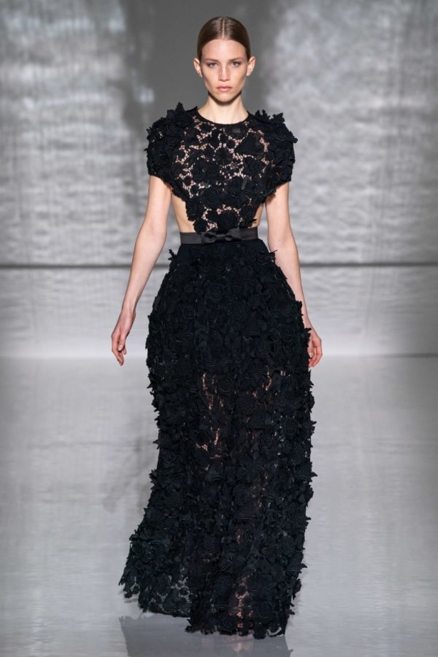 عرض أزياء Givenchy لهوت كوتو ربيع وصيف 2019 !